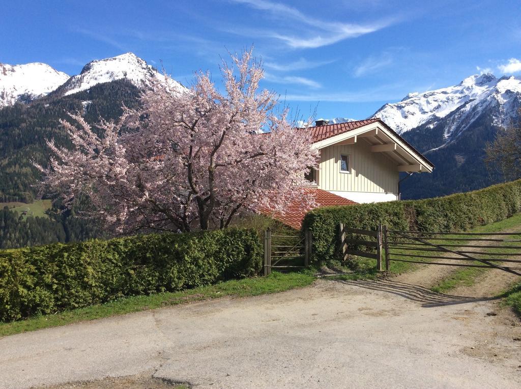 Ferienwohnung Zwoelferblick Bramberg am Wildkogel Phòng bức ảnh